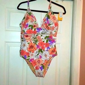 NWT FULL COVERAGE CROCHET ACCENT REMOVABLE PAD ADJUSTABLE OVER SHOULDER …